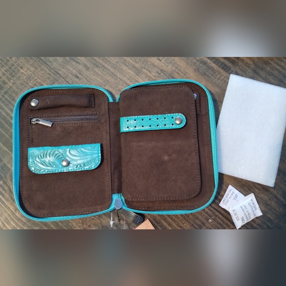 Justin Boots Teal Leather Jewelry Organizer - Picture 6 of 7